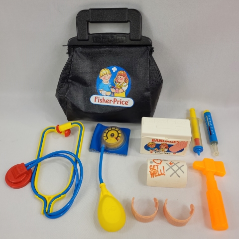 Fisher-Price #2010 Vintage 1987 Medical Kit C8