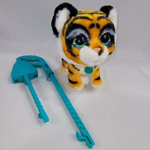 FurReal Friends Walkalots Tiger by Hasbro C8