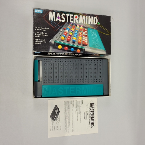 Mastermind Vintage 1997 Game by Parker Brothers C7