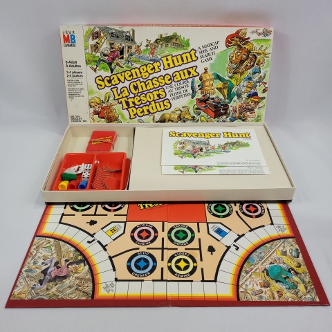 Scavenger Hunt Vintage 1983 Board Game Milton Bradley C8