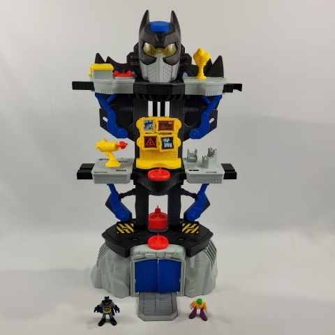 Imaginext DC Super Friends Transforming Batcave Playset C8