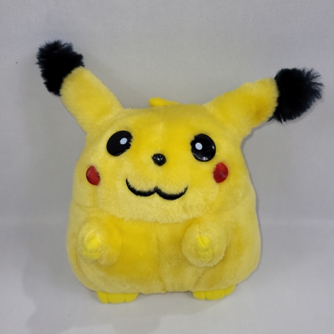 Pokemon 1998 Vintage 8\" Plush Pikachu by Nintendo C8